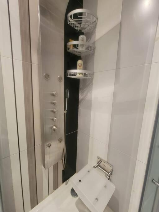 Un Tres Beau Studio Luxueux Ariana Ngoại thất bức ảnh